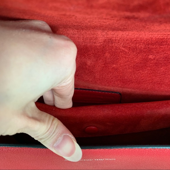 Authentic Alexander McQueen Leather Chain AMQ Bag - Picture 9 of 16